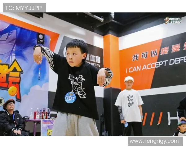 杭州街舞队在滑板精英赛中的灵活性表现分析与点评